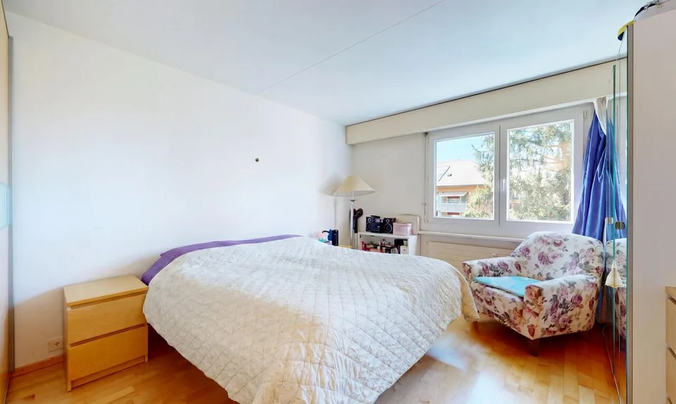 Appartement attractif de 3,5 pièces avec vue partielle sur le lac à Horgen