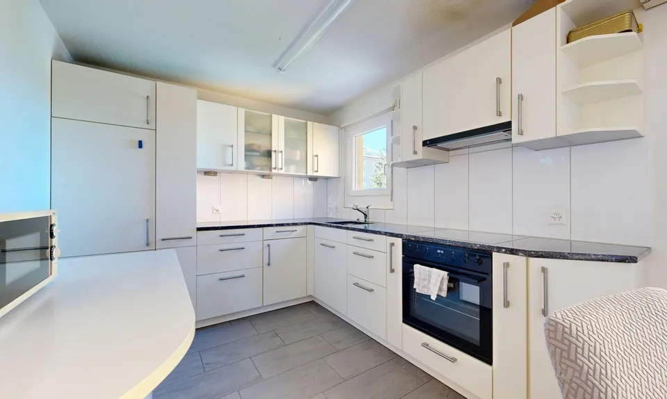 Appartement attractif de 3,5 pièces avec vue partielle sur le lac à Horgen