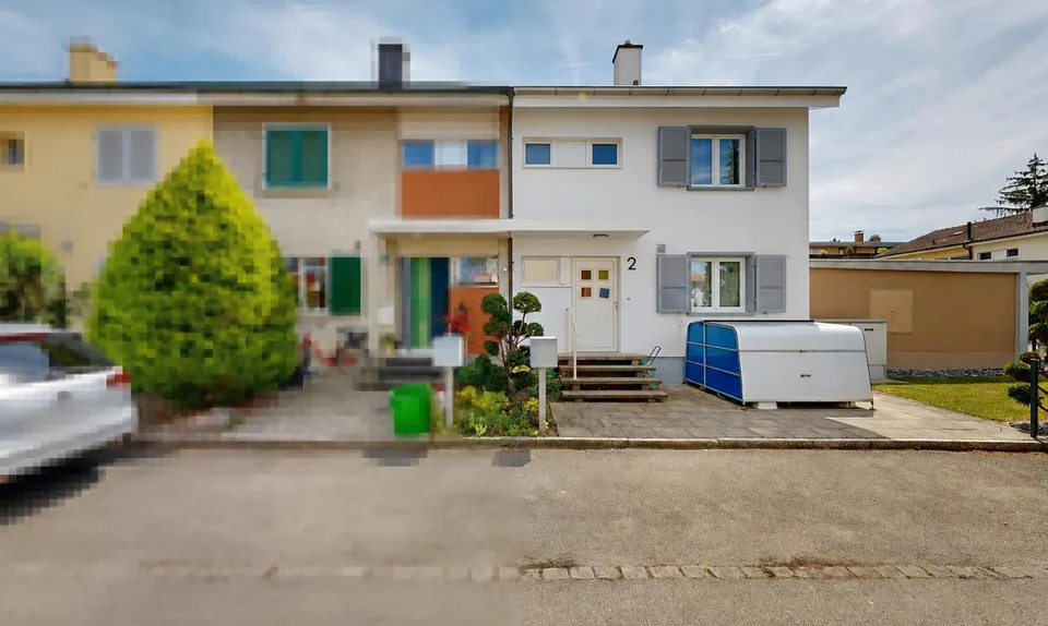 Renoviertes 4.5-Zimmer Reiheneckhaus an familienfreundlicher Lage