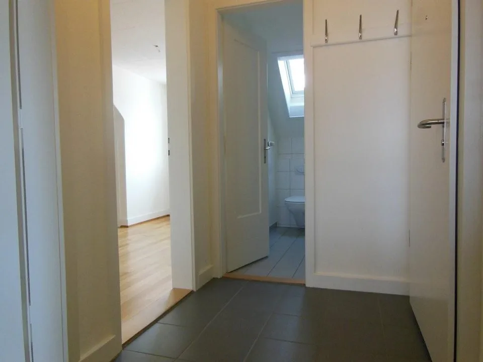Hübsche Dach-Wohnung an zentraler Lage in Bern