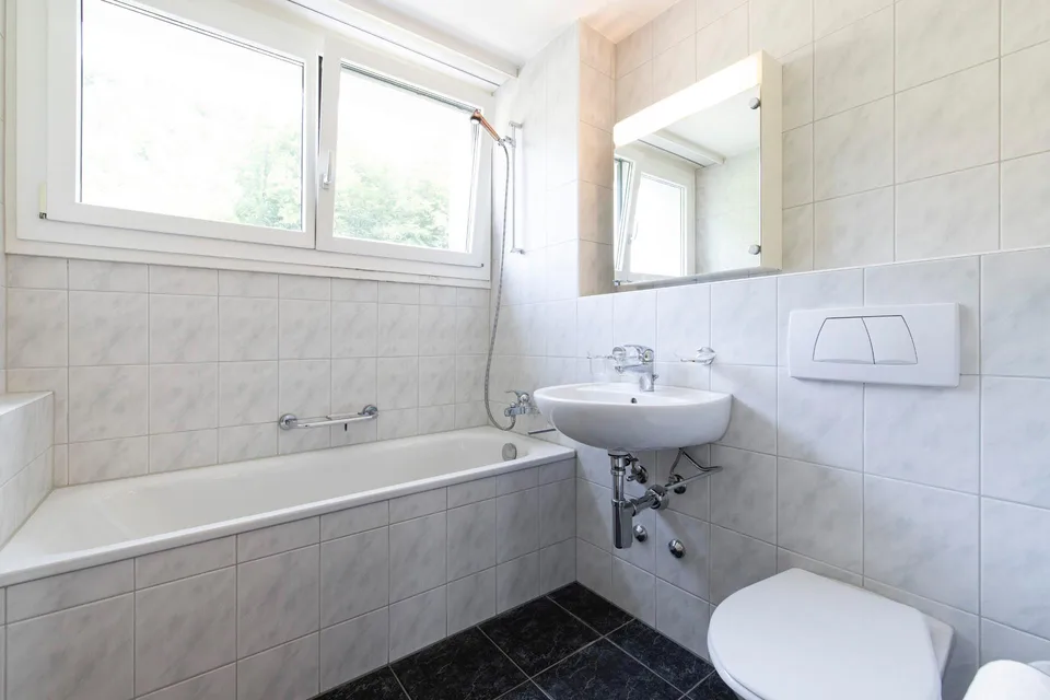 Attraktive 3.5-Zimmerwohnung an der Bifangstrasse 12 in Schinznach-Bad