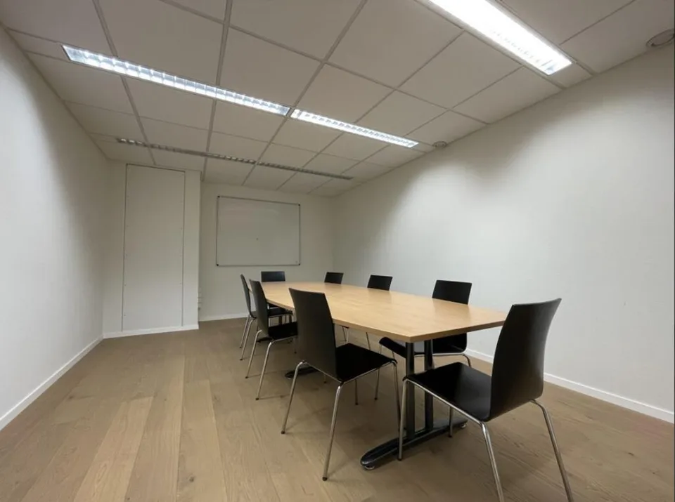 Einzelbüro in idealer Lage in Zug - Perfekt für Ihr Unternehmen