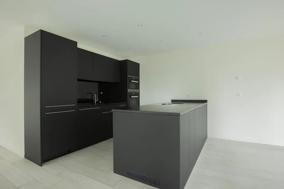 Hochwertige 3.5 Zimmerwohnung im Eigentumsstandard