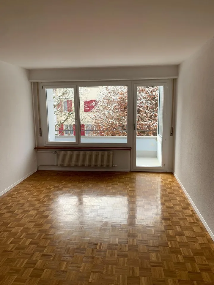3-Zimmerwohnung an ruhiger Lage direkt bei Schwimmbad Weiermatt