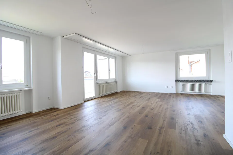 Schöne, sonnige 3.5-Zimmer-Wohnung mit Balkon