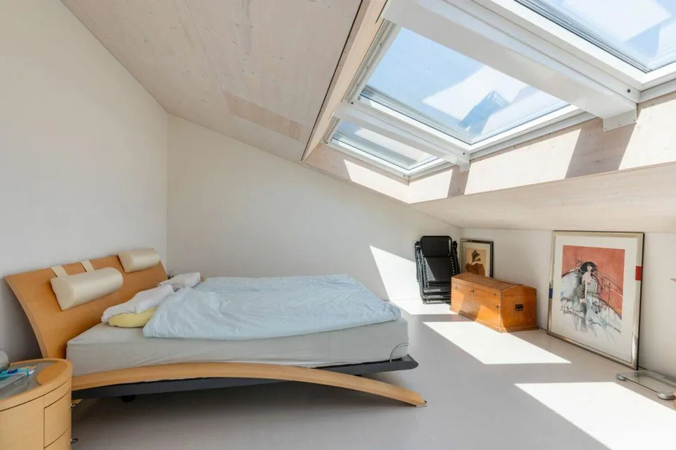 Exklusives Penthouse im obersten Stockwerk mit zwei Terrassen, überwiegend offener Grundriss mit rund 181 m2