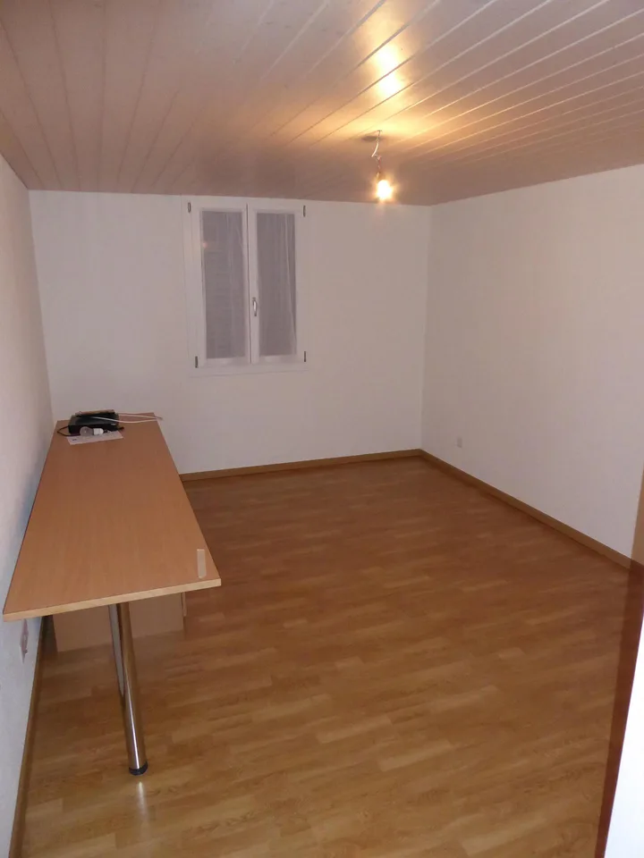 5-Room Apartment