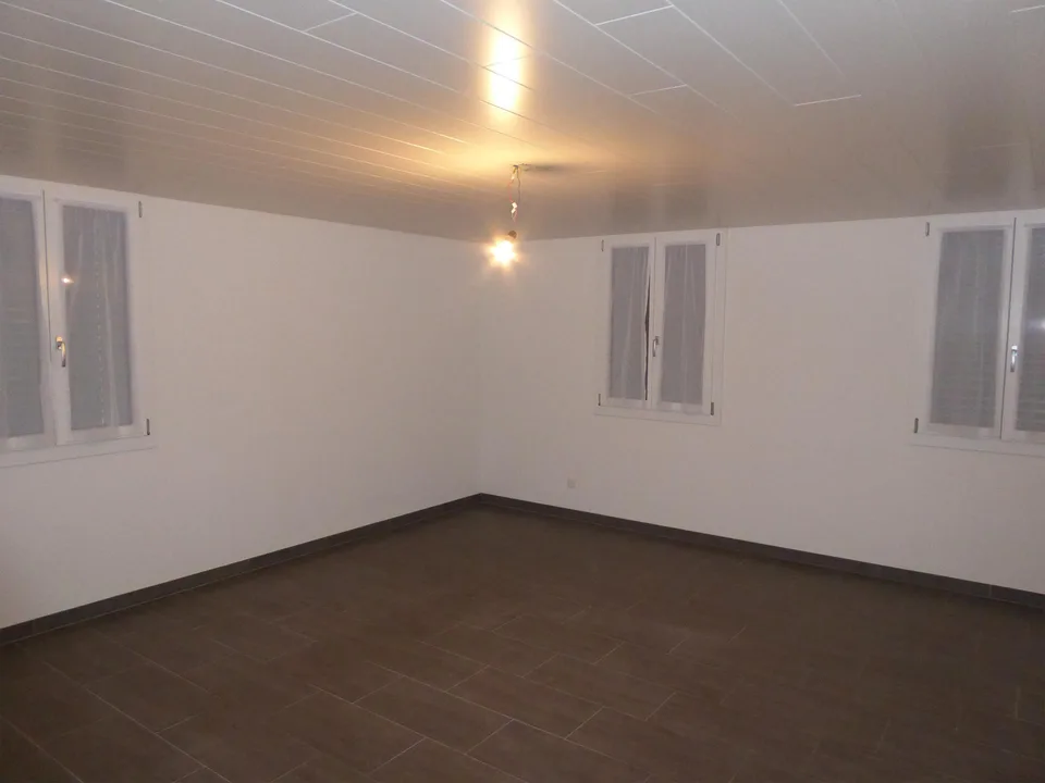 5-Room Apartment