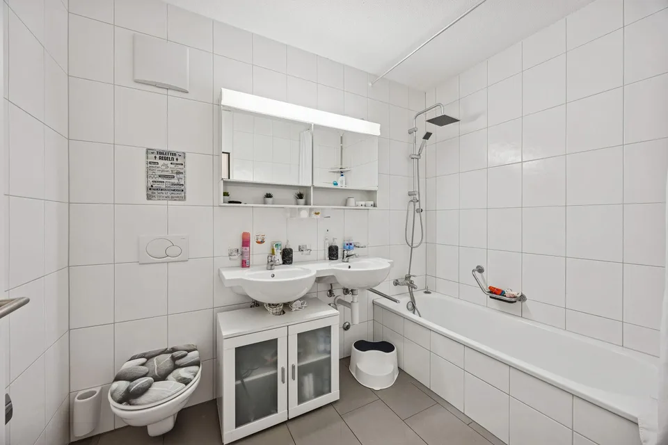 Attraktive 3-Zimmer-Eigentumswohnung mit 28.6 m² Terrasse und Lift