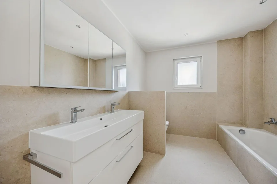 Last chance, act now! Exclusive 4.5-room apartment in sunny hillside location of Grellingen