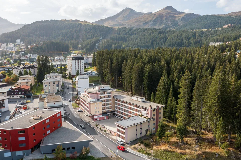 4-room studio package with balcony and mountain view in Arosa