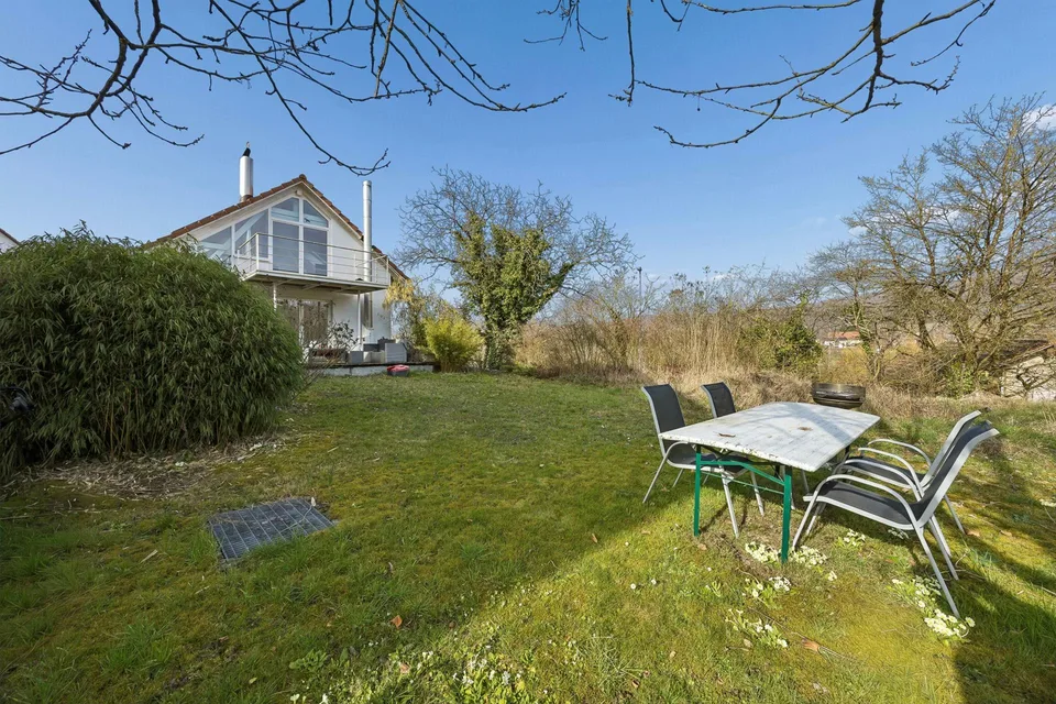 790 m² Grundstück in sonniger Wohnlage - vielseitige Möglichkeiten ...