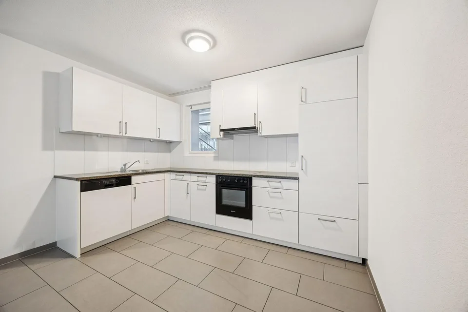 Trimbach: Sunny 2.5-room apartment with 43.6 m² terrace