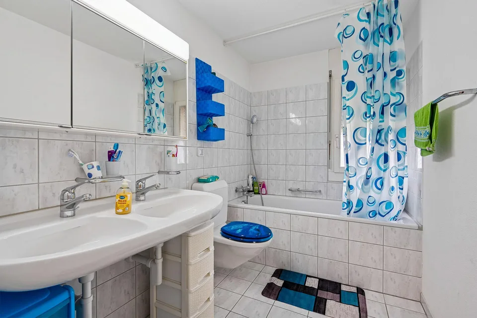 Familienfreundliche 5.5-Zimmer-Wohnung mit viel Raum und Komfort