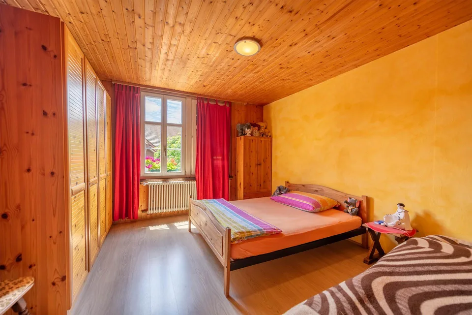 Zentrale Lage - Mehrfamilienhaus mit 4 Wohneinheiten