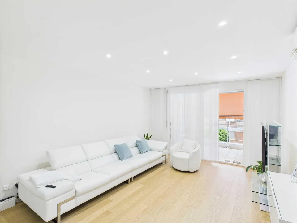 Helles 4.5-Zimmer-Wohnung mit Terrassen in Viganello