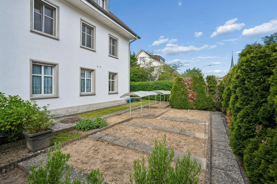 Garden apartment with single-family home feel - 260 m² private garden