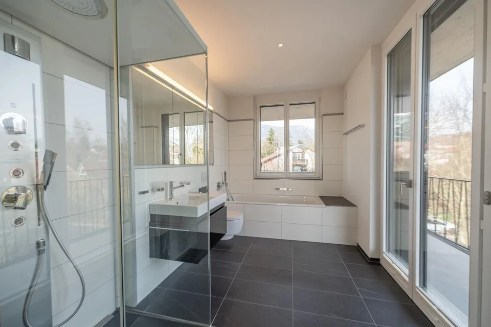 Seltene Gelegenheit: Attikawohnung mit 124 m² Terrasse an begehrter...