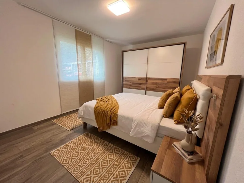 Appartement moderne de 3,5 pièces avec loggia à Claro