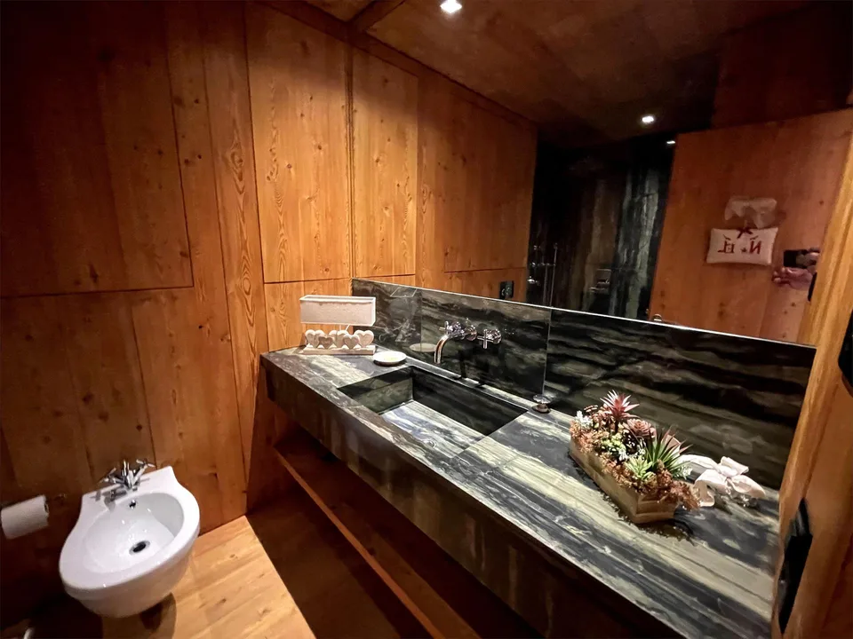 Appartement de design 3.5 pièces avec grande terrasse à vendre à Laax
