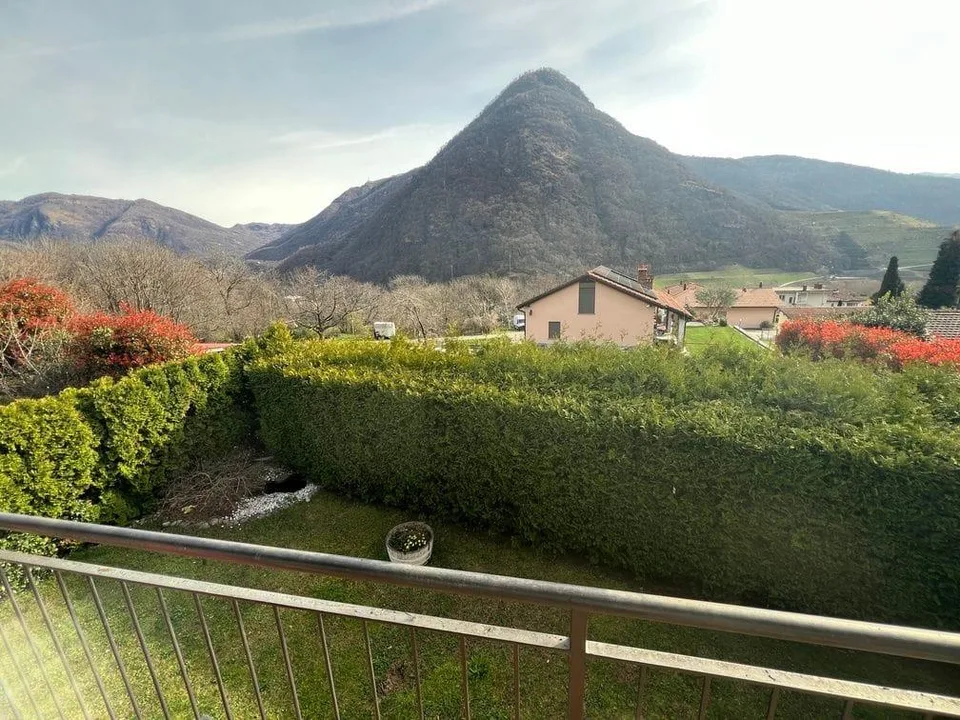 Casa 5.5 locali del 2008 con giardino e terrazza a Sigirino