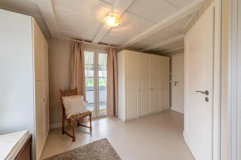 240 m² voller Möglichkeiten - grosszügiges Familienhaus mit Garten – photo 11 of 13