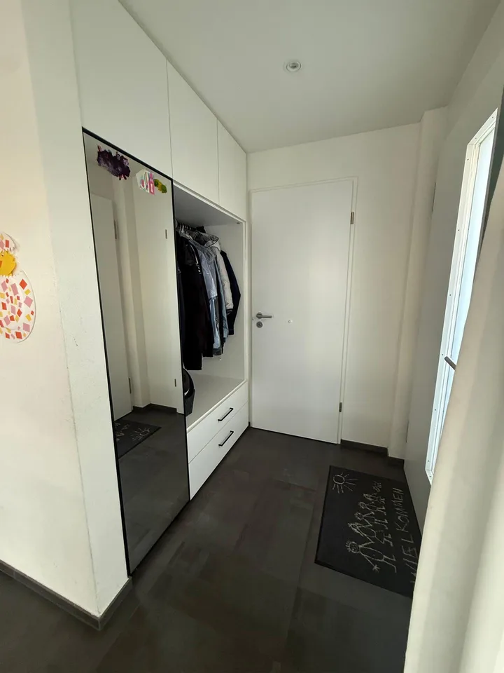 Modern Family Home with Garden - Move in and Feel at Home