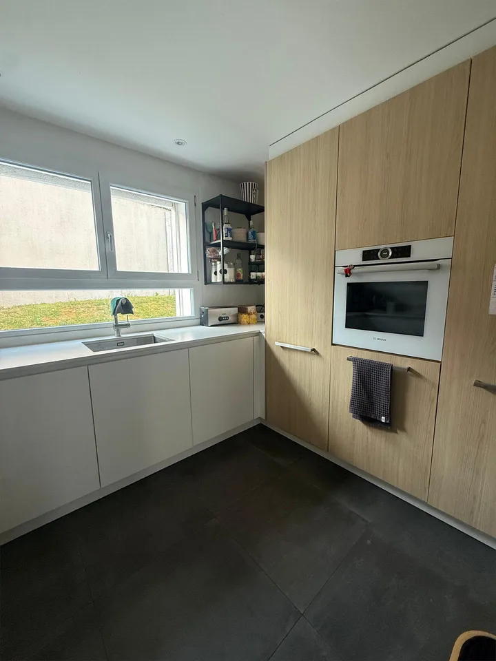 Modern Family Home with Garden - Move in and Feel at Home