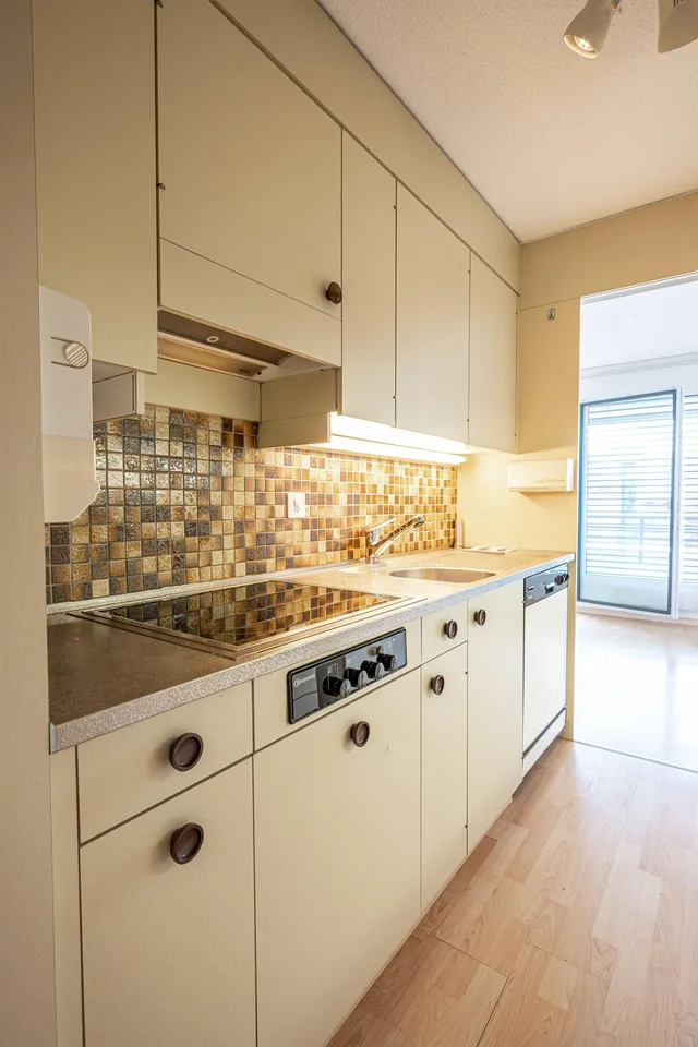 Bright 4.5-room apartment with balcony in Muri near Bern for sale