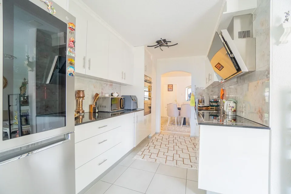 4.5-room apartment with balcony in quiet location