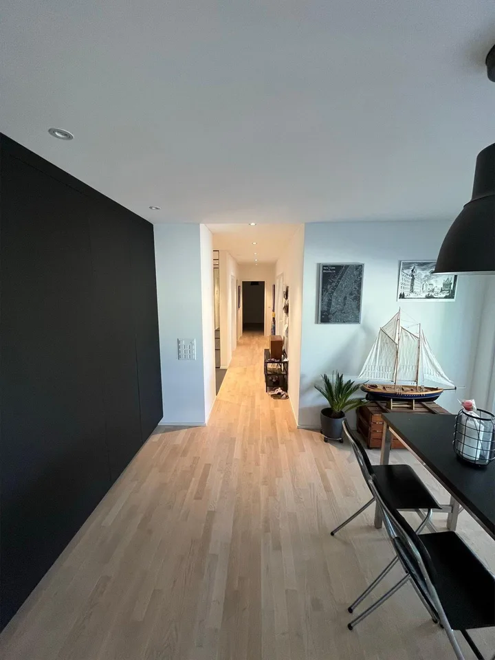 Top 4.5-Zi.-Terrassenwohnung mit Home-Office Bereich an bester Lage