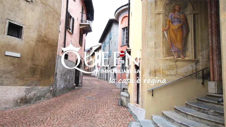 Arzo: charming house with two apartments, 6.5 rooms, 196 sqm, in the north