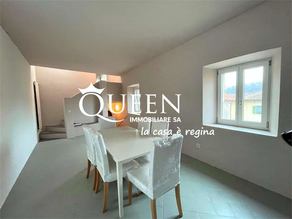 Arzo: charming house with two apartments, 6.5 rooms, 196 sqm, in the north