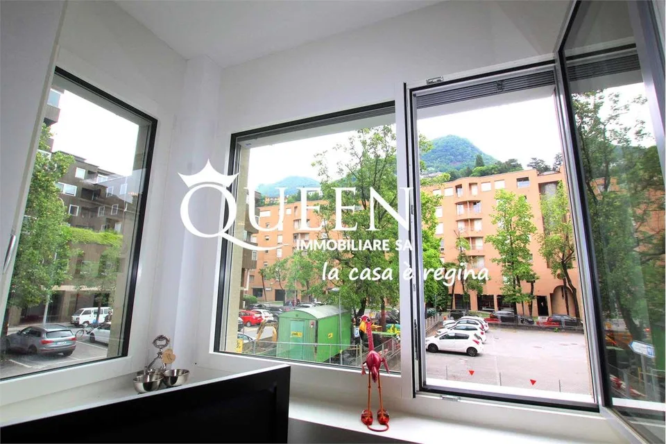 Lugano-Cassarate: luminoso appartamento 2.5 locali, 56 mq. con balcone