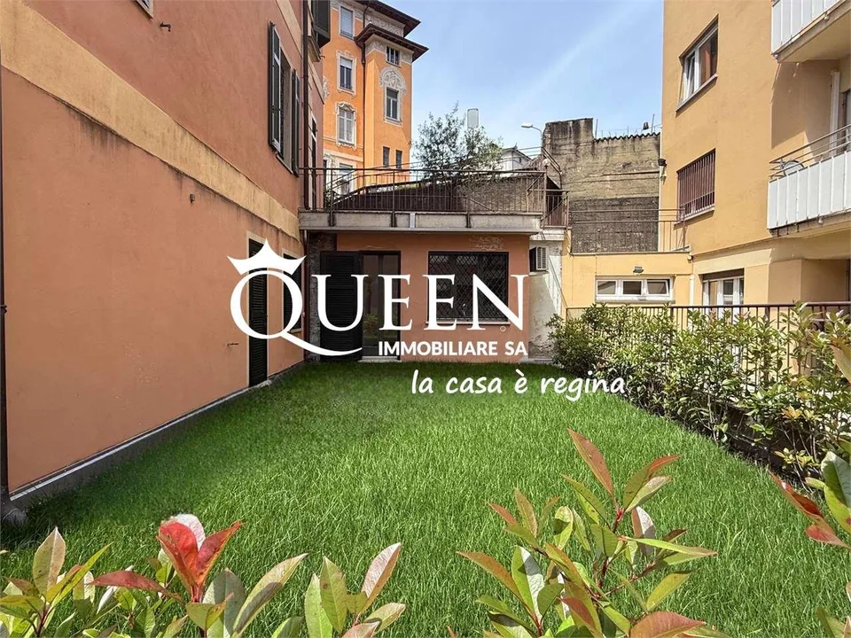 Lugano centre: appartement 5 pièces, 190 m², jardin privé, portique