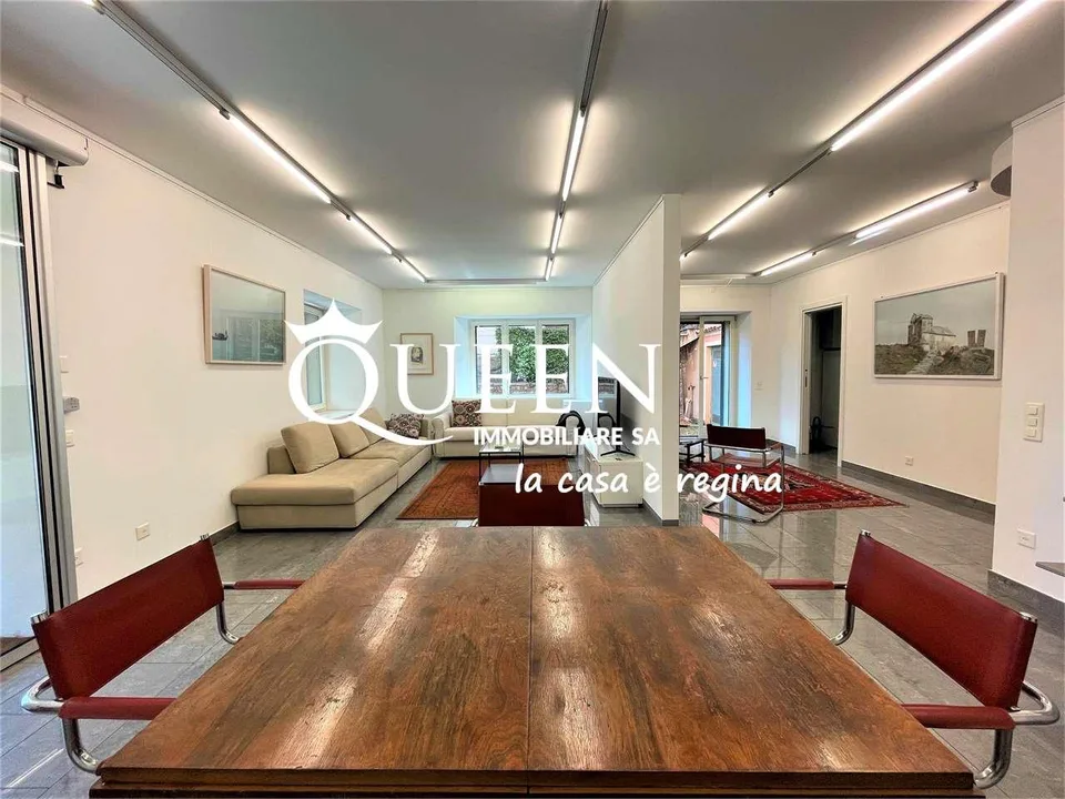 Lugano centre: appartement 5 pièces, 190 m², jardin privé, portique