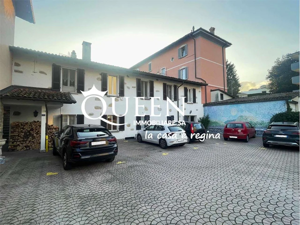 Vacallo: appartement 4.5 pièces, 110 m², mansardé, jardinette, option