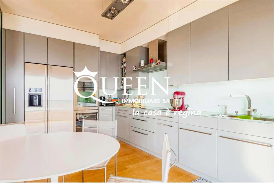 Ruvigliana: appartement 4.5 pièces, 188 m², avec piscine intérieure en condominium