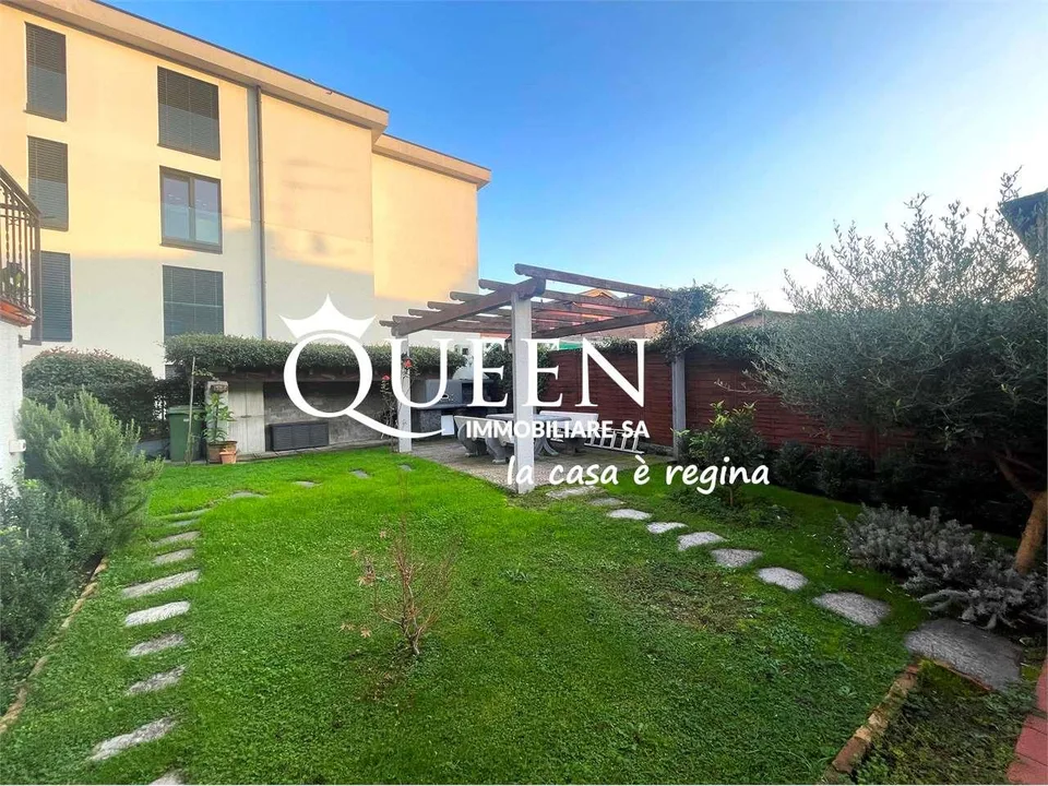 Vacallo: appartement duplex 4,5 pièces, 140 m², jardin, zone calme