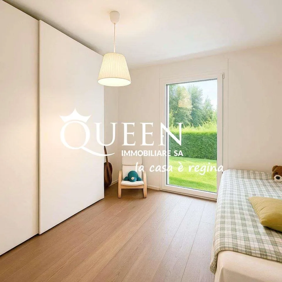 Rovio: Penthouse mit 4.5 Zimmern, 125 m², Terrasse 80 m², Seeblick auf den Luganersee