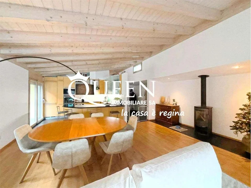 Capolago: penthouse exclusif avec vue sur le lac, 5.5 pièces, 223 m² avec terrasse