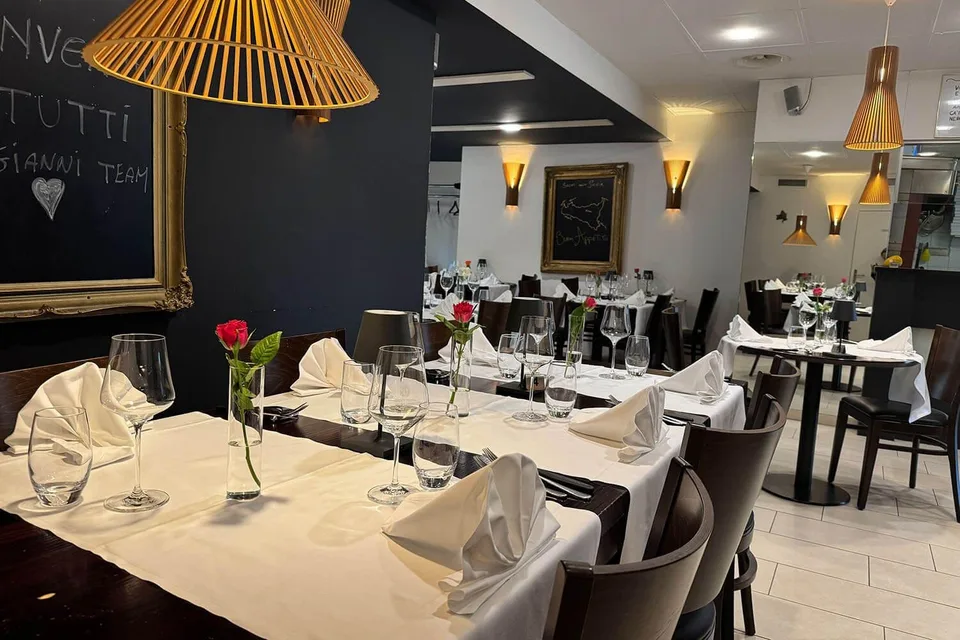 Gastrofläche mit Terrasse in Stans - sichtbare Lage mieten