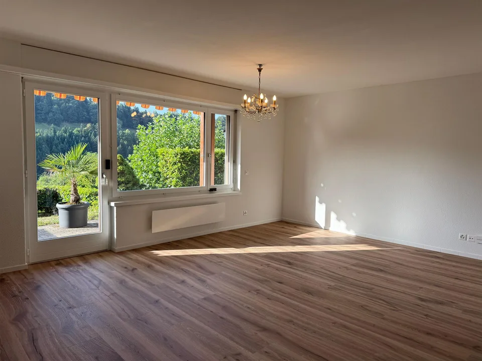 5.5-Zimmer-Reiheneckhaus mit Garten in Adligenswil mieten