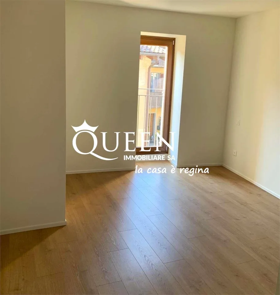 Stabio: appartement 3.5 pièces, 75 m², lumineux, dans la cour