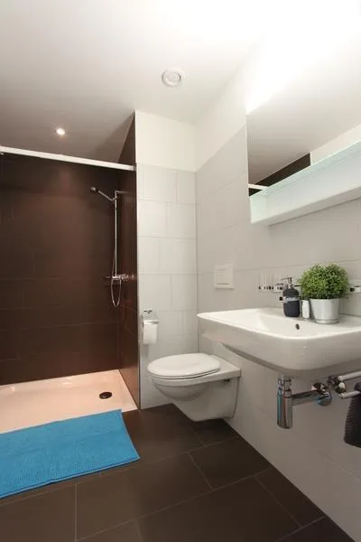MODERNE WOHNUNG AN RUHIGER LAGE