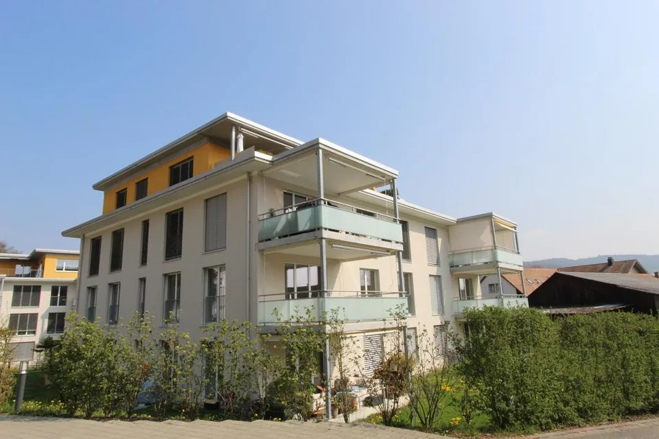 MODERNE WOHNUNG AN RUHIGER LAGE