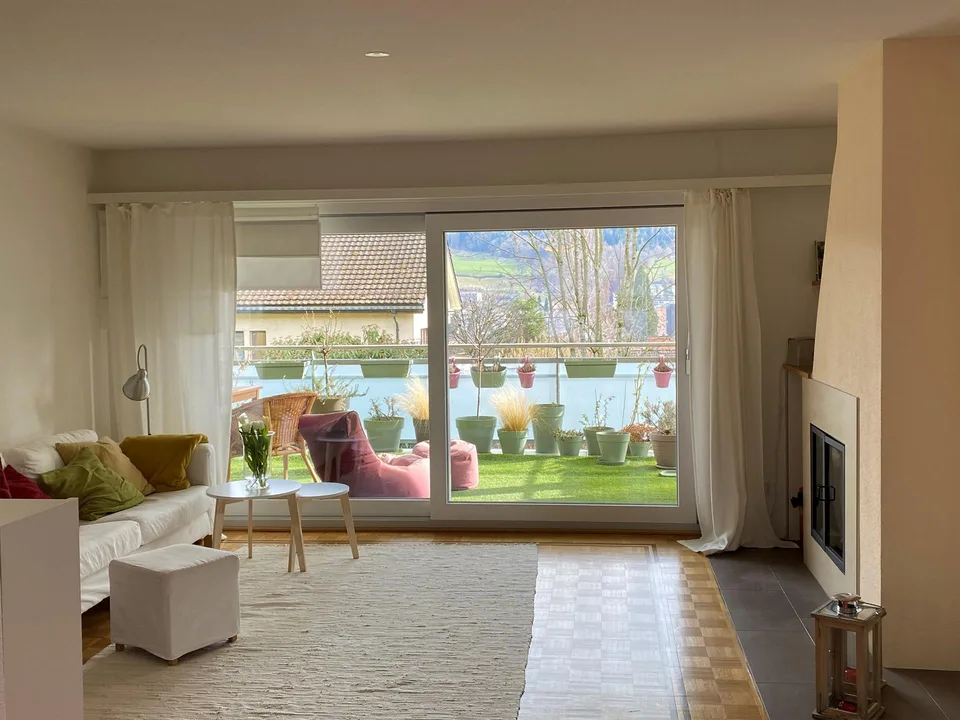 Top 3 1/2-Zimmer-Wohnung am Rosenberg mit grosser Terrasse