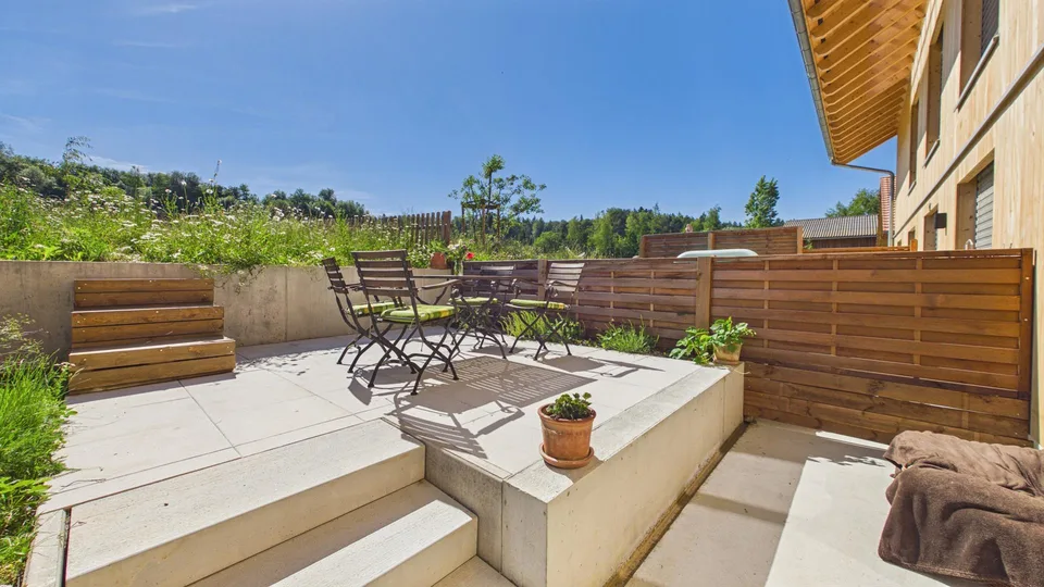 5.5-Zimmer-Haus mit viel Platz, Garten und Blick ins Grüne