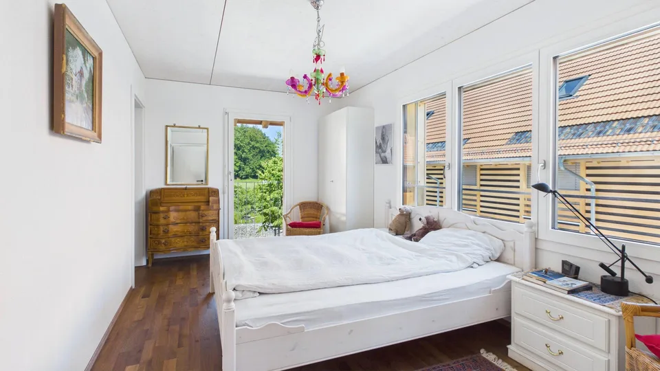 5.5-Zimmer-Haus mit viel Platz, Garten und Blick ins Grüne