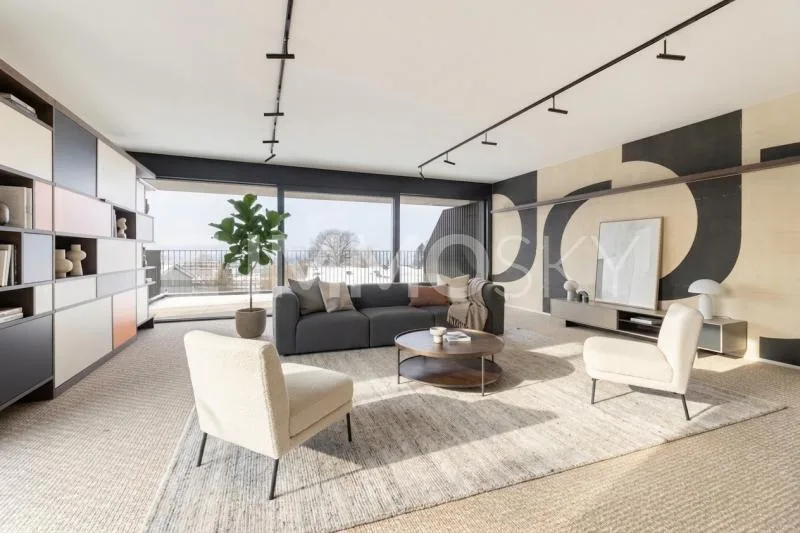 Unique attic residence with fascinating views